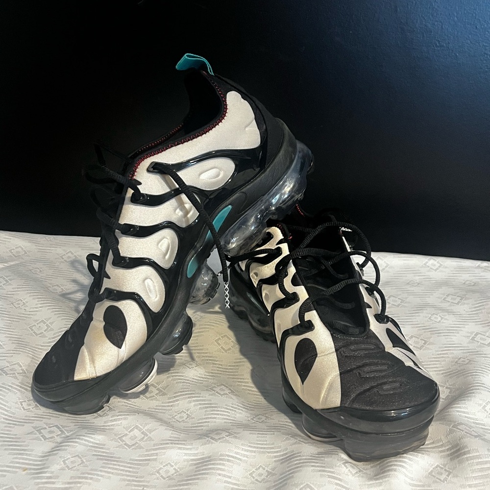 Ken Griffey Jr. x Air Vapormax Plus "Spider-man Catch”